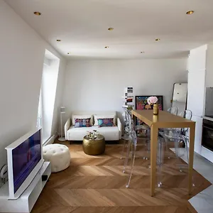  Apartment Paris Parc Monceau By Melvane